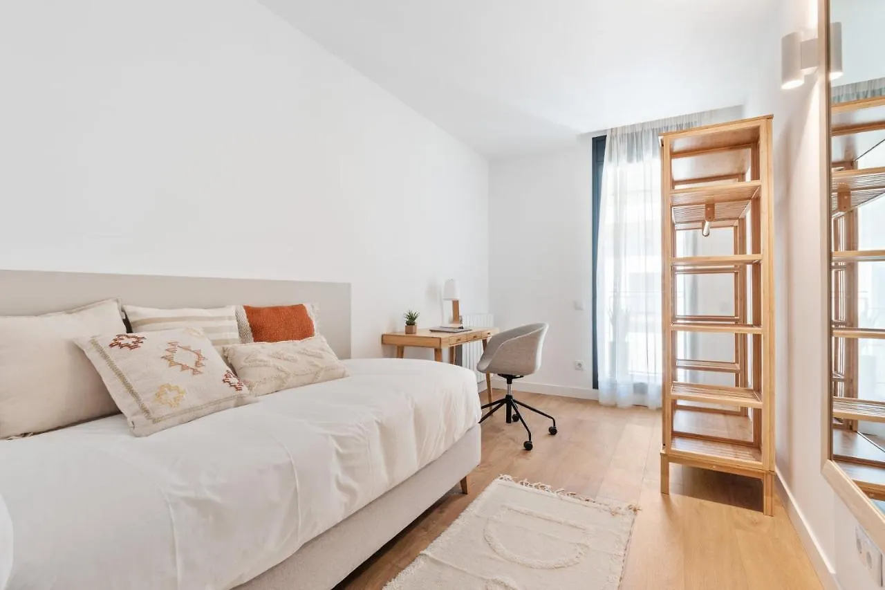 Caterina Gracia Apartment Barcelona