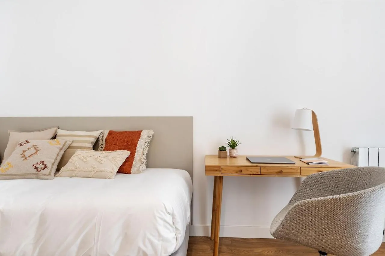 Caterina Gracia Apartment Barcelona