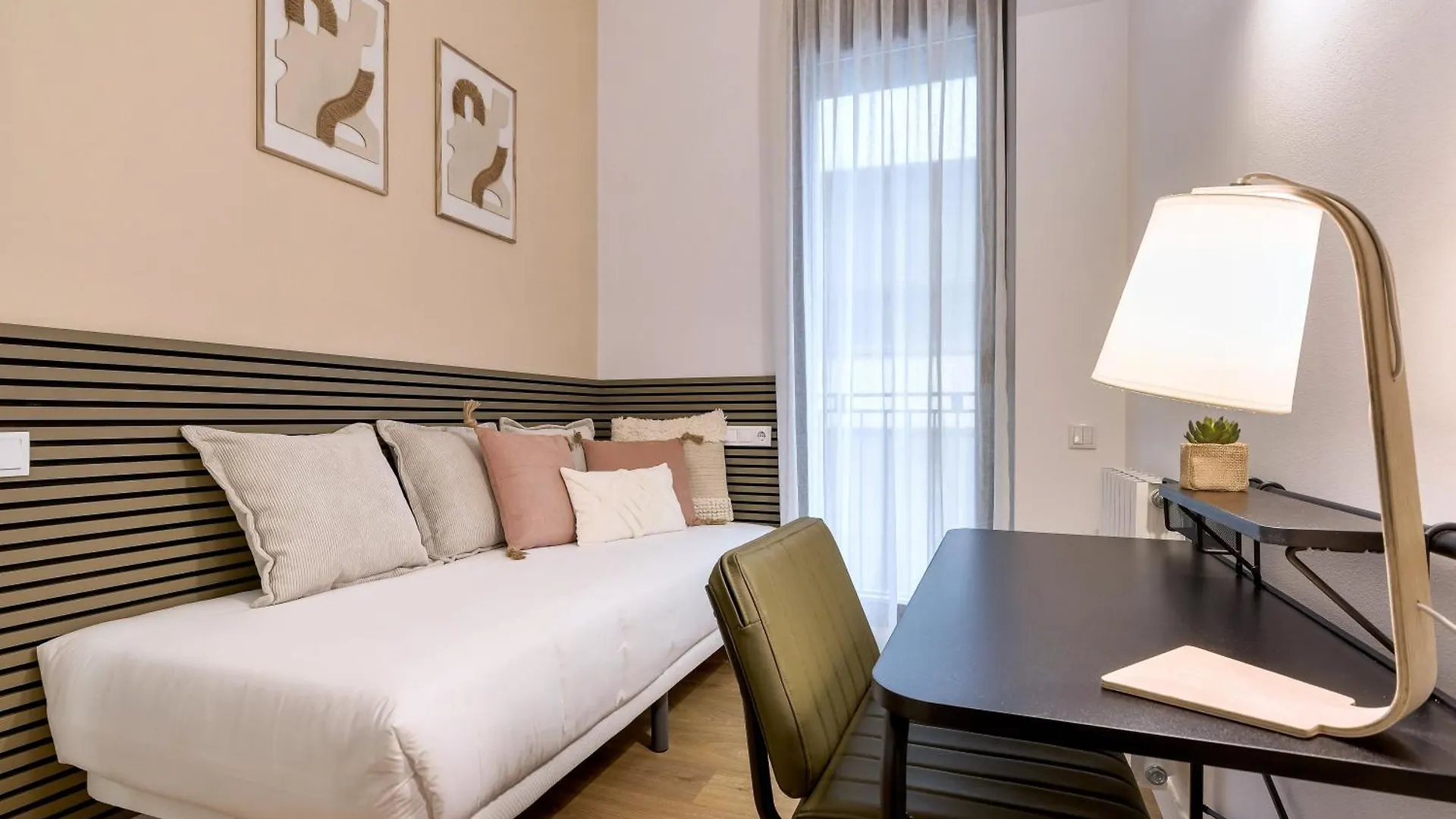 Caterina Gracia Apartment Barcelona Spain