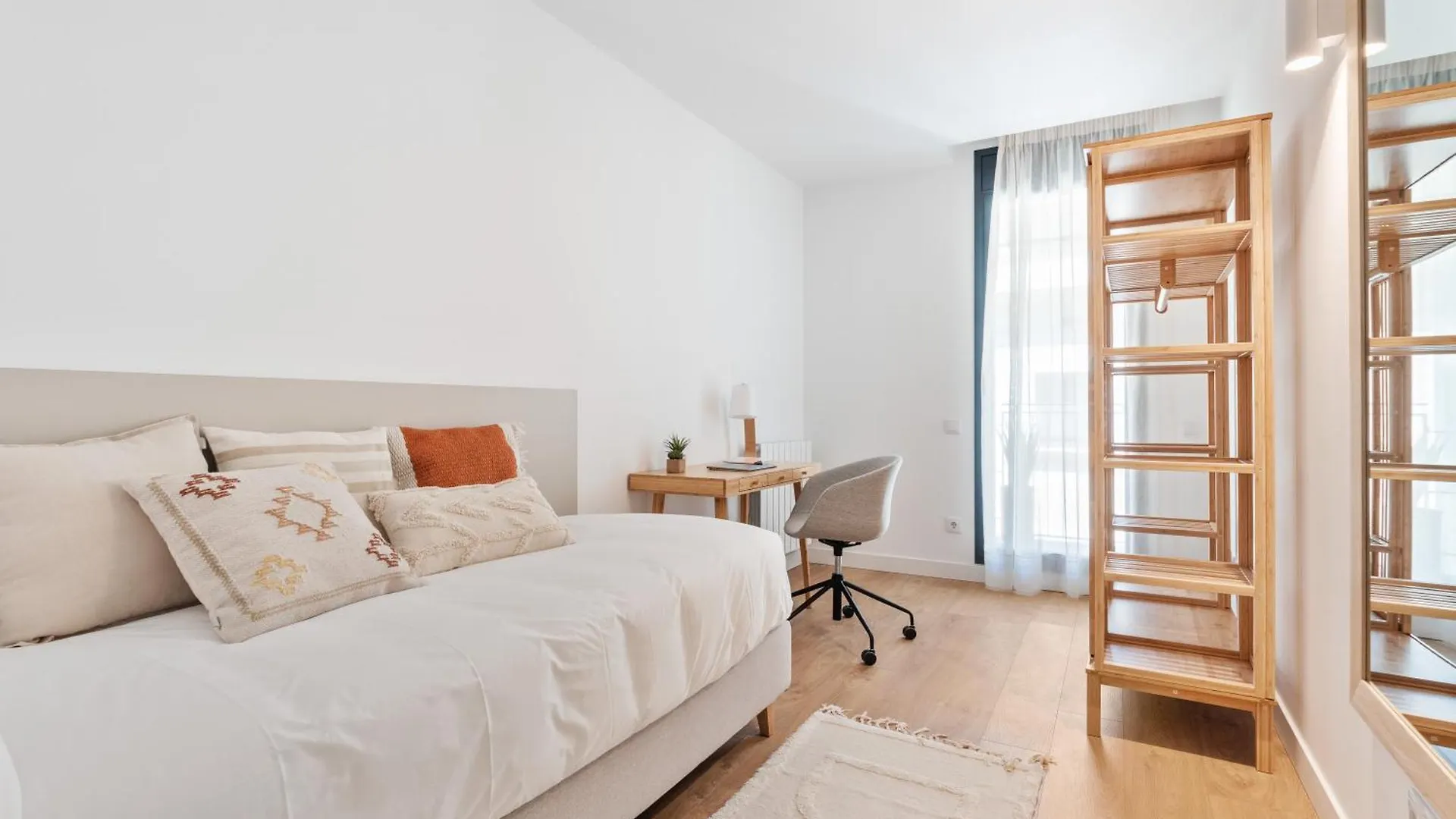Caterina Gracia Apartment Barcelona 0*,