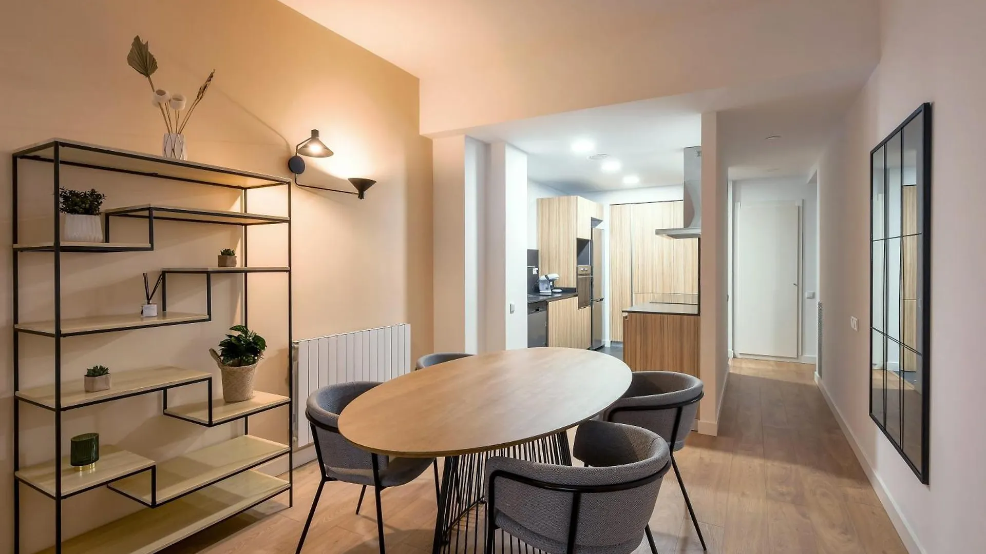 Caterina Gracia Apartment Barcelona